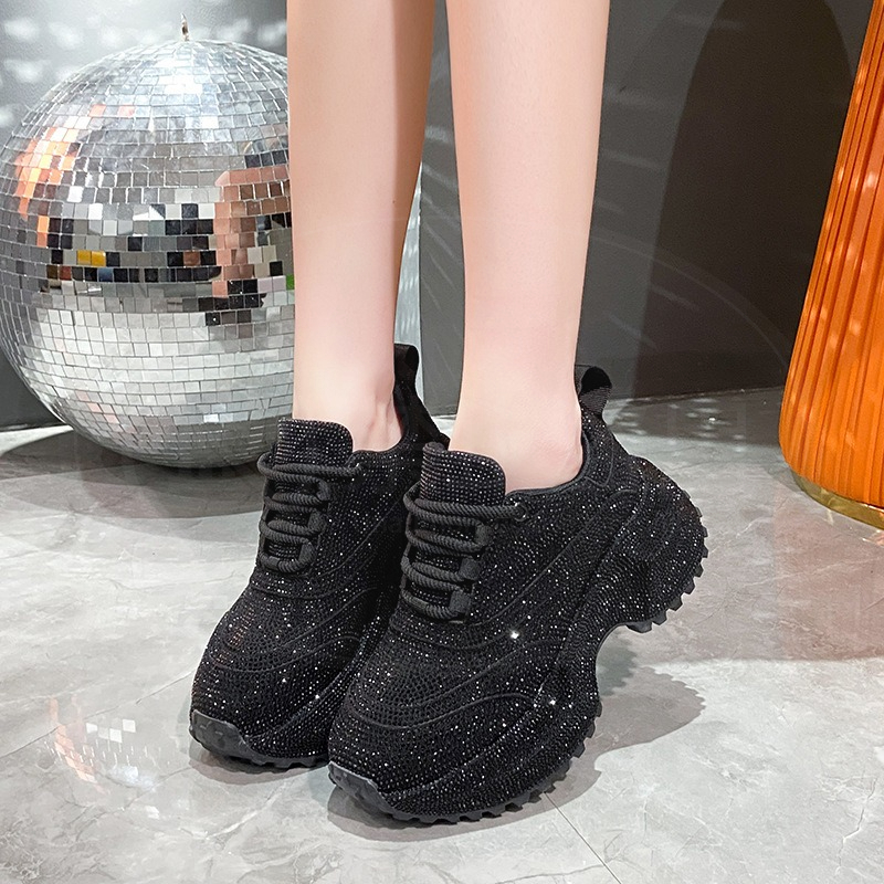 أحذية نسائية 7 سم، أحذية رياضي - مراجعة Luxury Lifestyle Shoes وسعره
